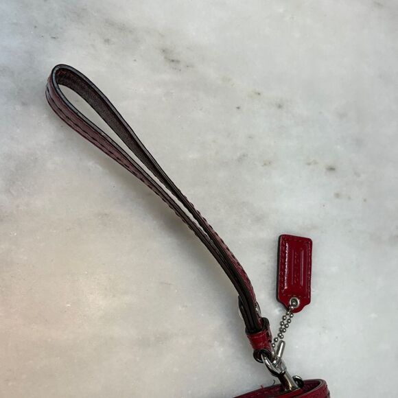 Coach Bleeker Patent Leather Buckle Wallet Clutch Bag - Picture 12 of 16